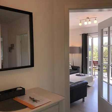 בית נופש Mit Terrasse In Oldenburg